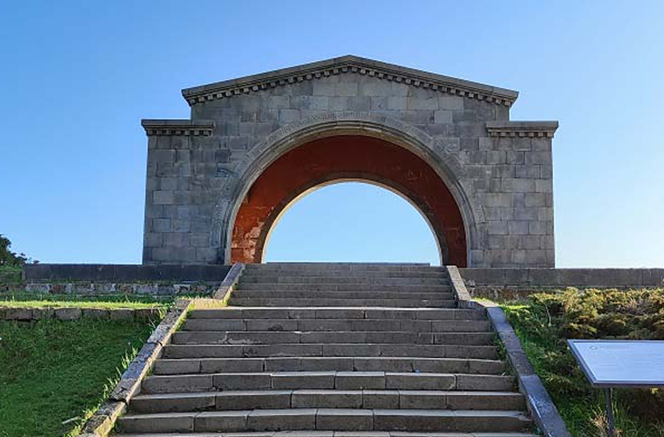 Garni + Charent's Arch + Lavash